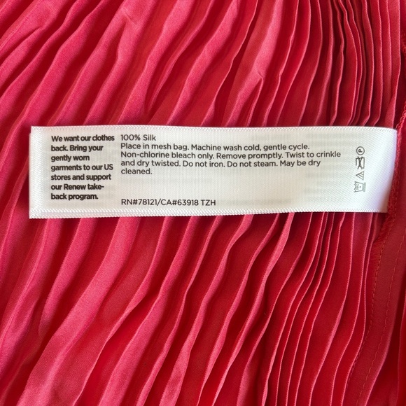 Eileen Fisher Crushed Silk Tiered Dress Small - Picture 7 of 7